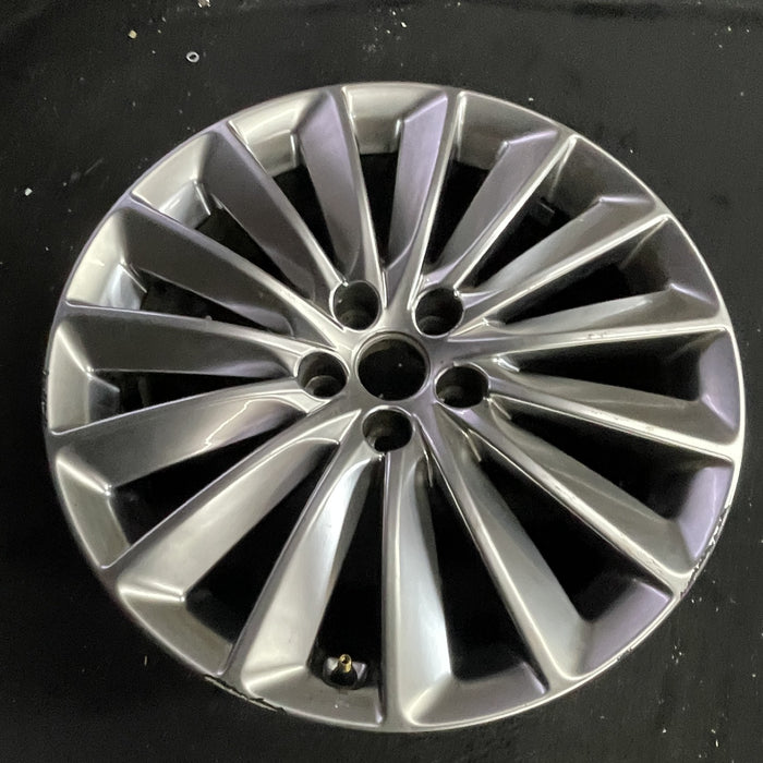 19" EQUUS 14-16 , 19x8 Original OEM Wheel Rim - Side Profile