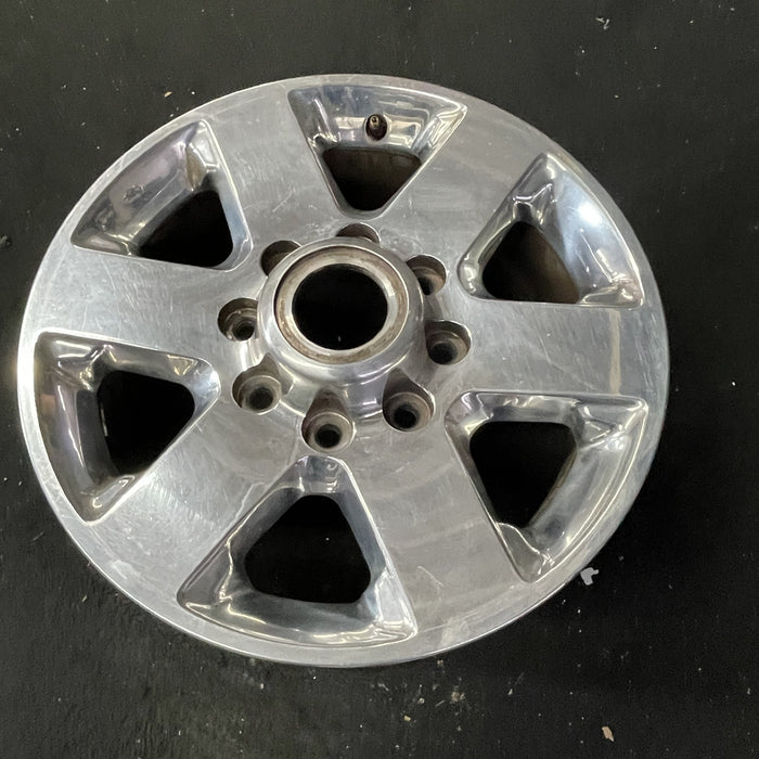 18" DODGE 2500 PICKUP 14 18x8, 6 spoke, polished polished pockets Original OEM - Close-Up Detail