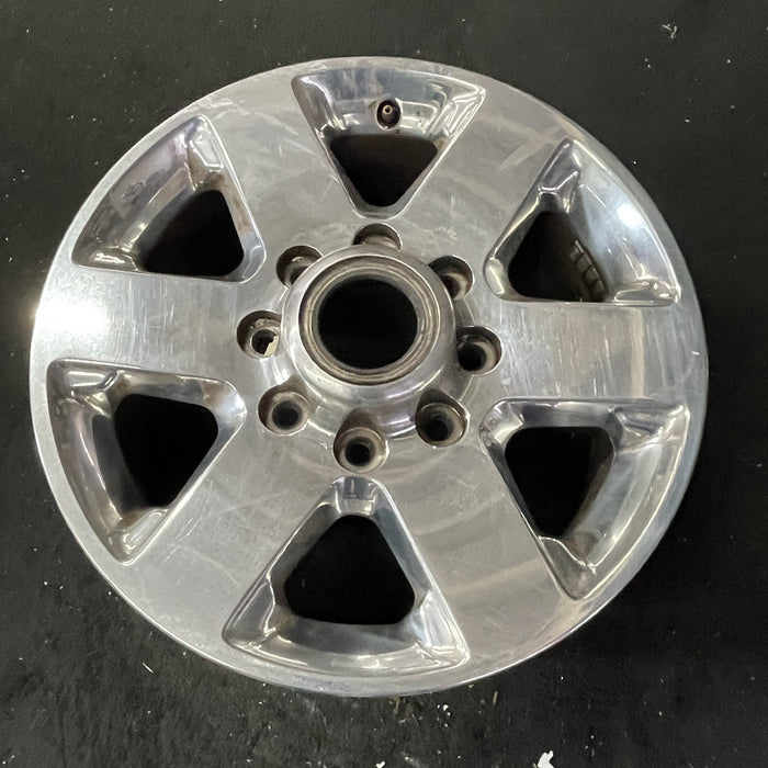 18" DODGE 2500 PICKUP 14 18x8, 6 spoke, polished polished pockets Original OEM - Close-Up Detail