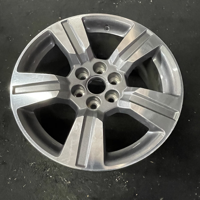 18" COLORADO 15 18x8.5 Original OEM Wheel Rim - Close-Up Detail