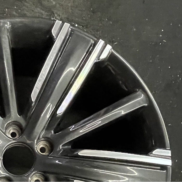 20" INFINITI QX50 21-22 20x8.5 10 spoke machined black Original OEM Wheel Rim - Close-Up Detail