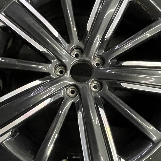20" INFINITI QX50 21-22 20x8.5 10 spoke machined black Original OEM Wheel Rim - Angle View
