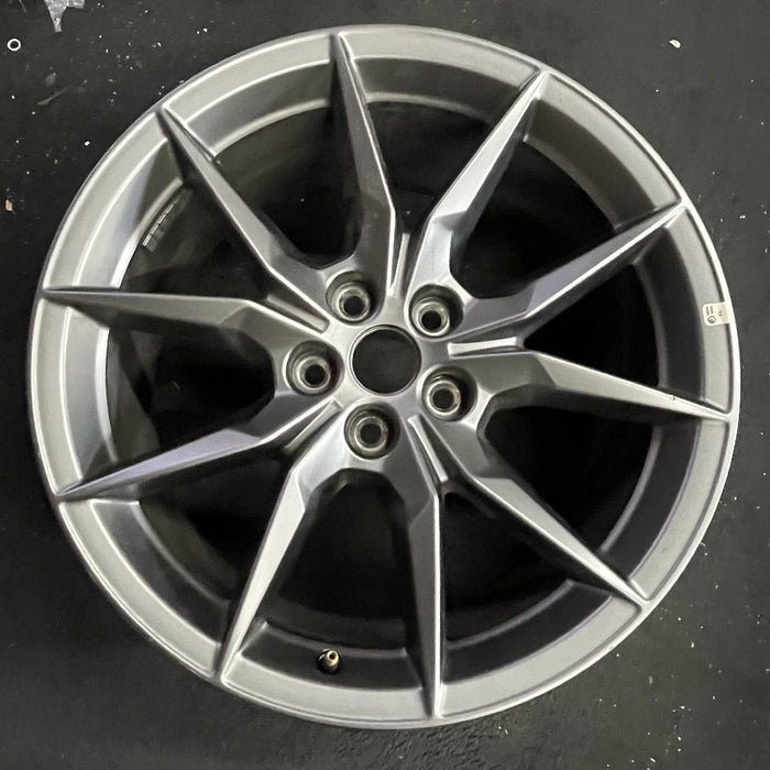 19" MUSTANG 24 19x10, Original OEM Wheel Rim - Angle View