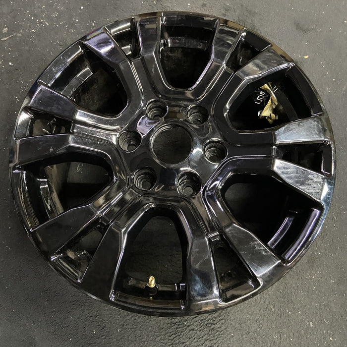 18" RANGER 19 18x8 , 6 spoke, machined face with pockets , U spoke Original OEM - Side Profile