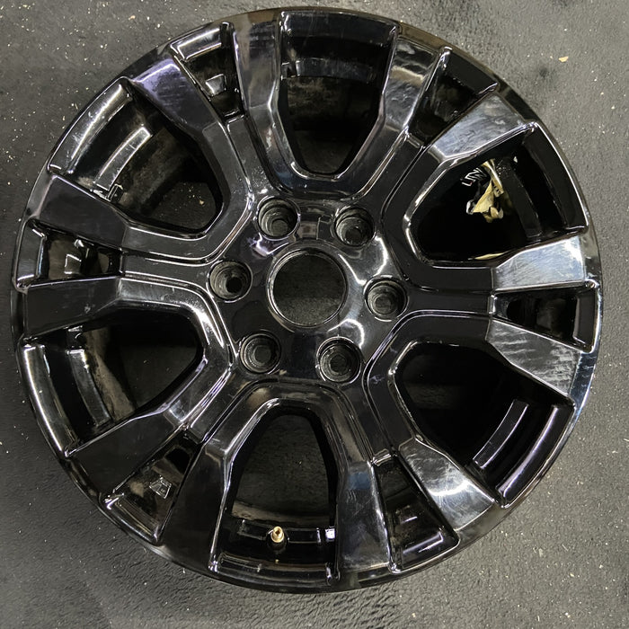18" RANGER 19 18x8 , 6 spoke, machined face with pockets , U spoke Original OEM - Angle View