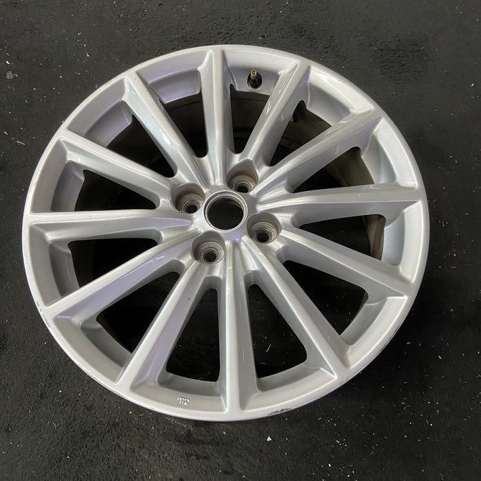 17" 124 SPIDER 17-20 17x7, 12 spoke Original OEM Wheel Rim - Close-Up Detail