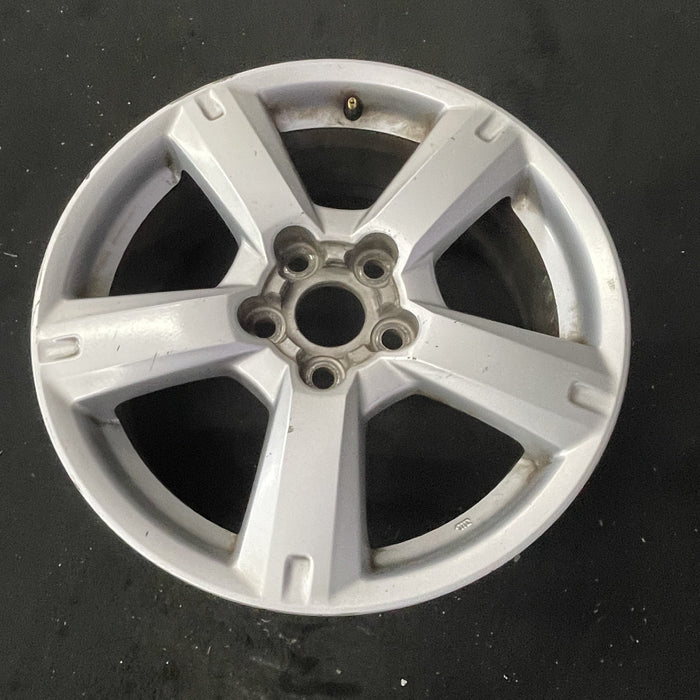 17" RAV4 06-08 17x7 , 5 spoke Original OEM Wheel Rim - Close-Up Detail
