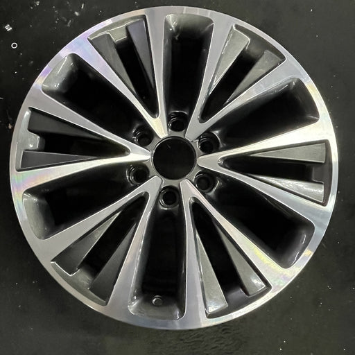 20" NAVIGATOR 15-17 20x8.5 , , machined face Original OEM Wheel Rim - Angle View