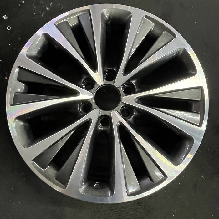 20" NAVIGATOR 15-17 20x8.5 , , machined face Original OEM Wheel Rim - Angle View