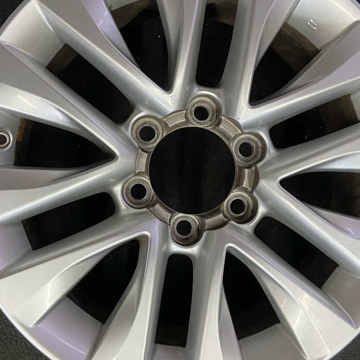 18" LEXUS GX460 14-17 18x7.5 alloy 6 spoke split spoke V spoke silver Original - Angle View