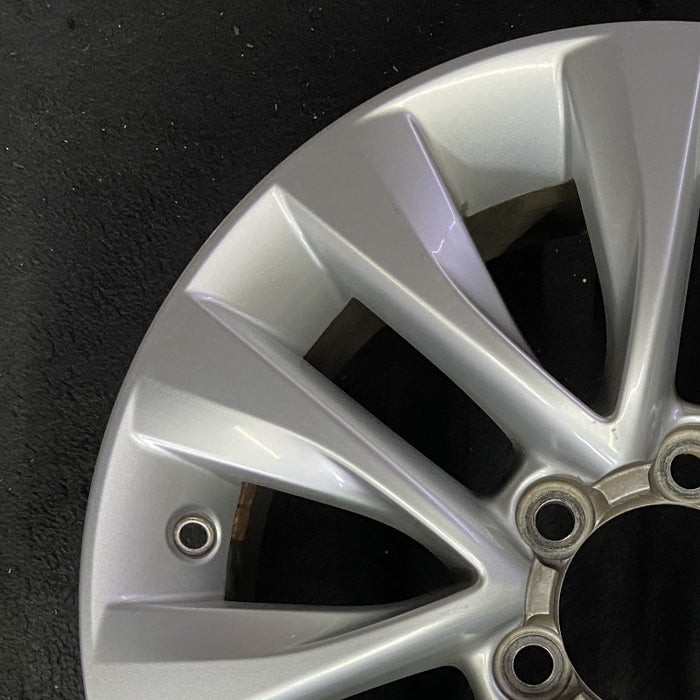 18" LEXUS GX460 14-17 18x7.5 alloy 6 spoke split spoke V spoke silver Original - Side Profile