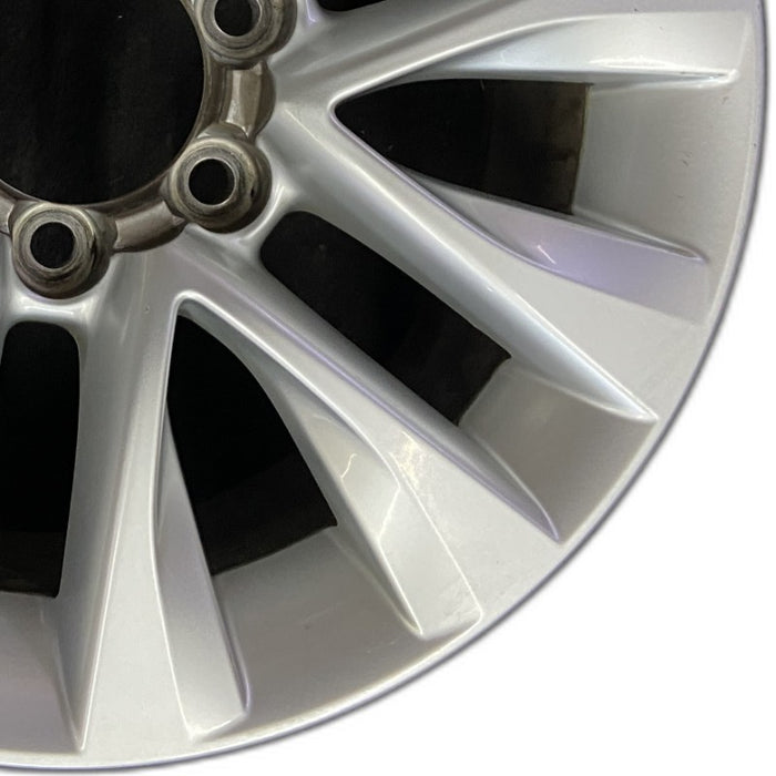 18" LEXUS GX460 14-17 18x7.5 alloy 6 spoke split spoke V spoke silver Original - Close-Up Detail