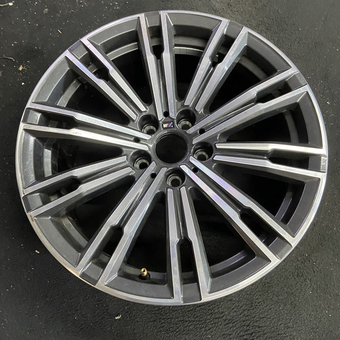 18" BMW 330i 19 Sedan, 18x7.5, 10 double spoke, w/o flared spoke Original OEM - Side Profile