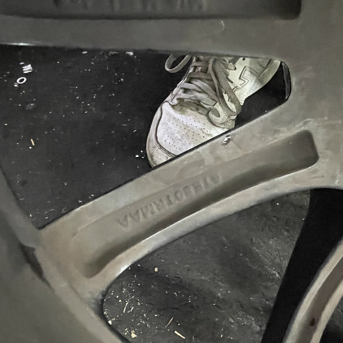 20" CHALLENGER 20 20x8 , , V spoke Original OEM Wheel Rim - Additional View
