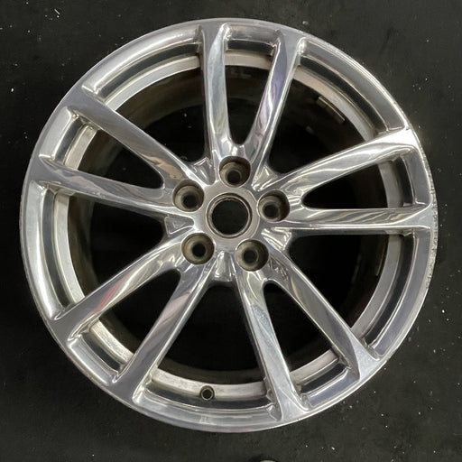 19" SS CAPRICE 14-15 19x9 Original OEM Wheel Rim - Angle View