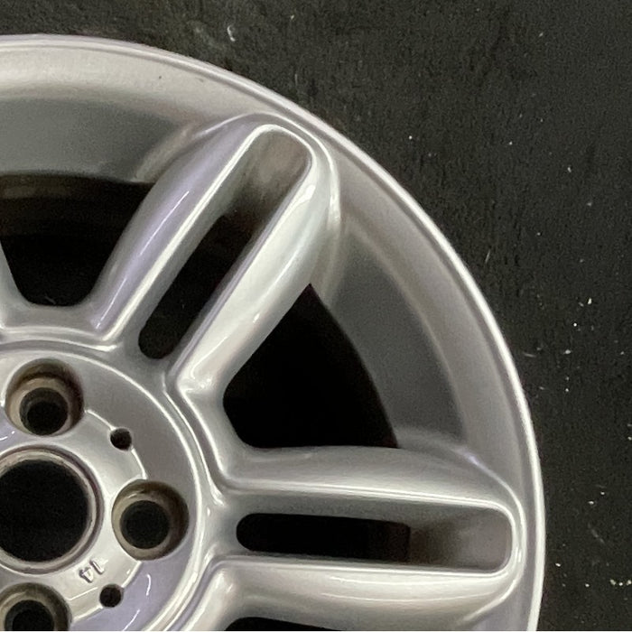 16" CLUBMAN 11-14 16x6.5 alloy 6 twin spoke silver Original OEM Wheel Rim - Close-Up Detail