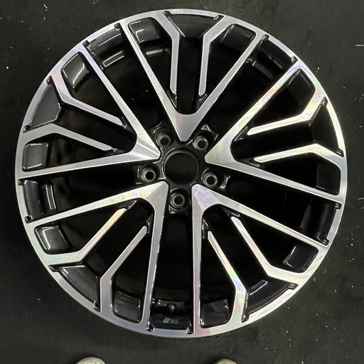 19" AUDI S3 25 19x8 Original OEM Wheel Rim - Angle View