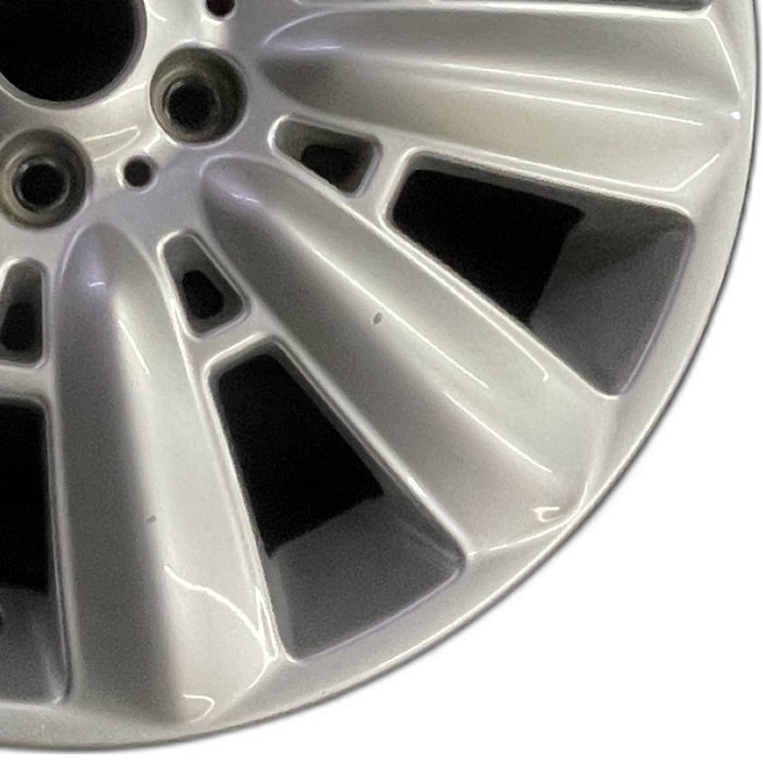 18" COUNTRYMAN 18-23 18x7.5 10 spoke silver Original OEM Wheel Rim - Close-Up Detail