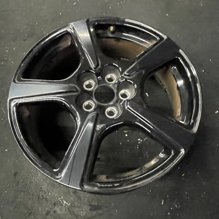 18" MUSTANG MACH-E 21-23 18x7, , straight spoke Original OEM Wheel Rim - Close-Up Detail