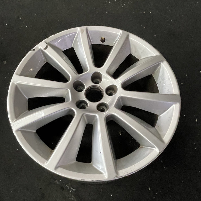 20" FLEX 09-10 20x8 , Original OEM Wheel Rim - Close-Up Detail