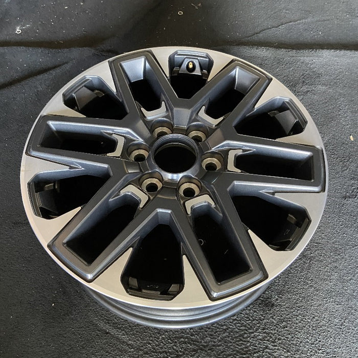 20" SEQUOIA 23-24 20x8 open spoke 6 spoke machined face with black pockets - View 7
