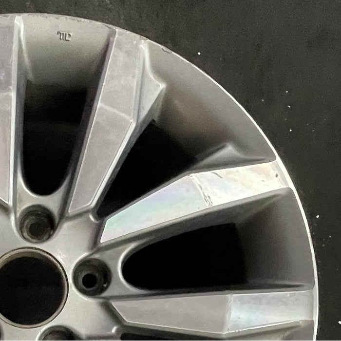 17" CIVIC 09-11 17x7 alloy 10 spoke Original OEM Wheel Rim - Close-Up Detail