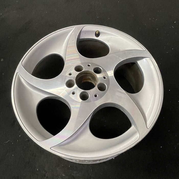 18" MERCEDES S-CLASS 04-05 230 Type; SL500, 18x8.5 , turbine spokes Original - Close-Up Detail