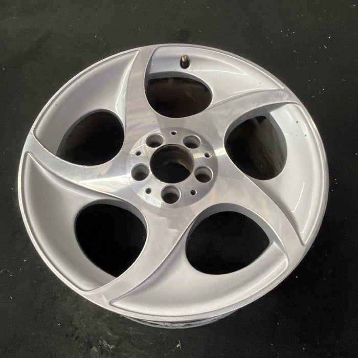 18" MERCEDES S-CLASS 06-07 230 Type; SL600, 18x9.5 , 5 spoke, curved spokes - Close-Up Detail