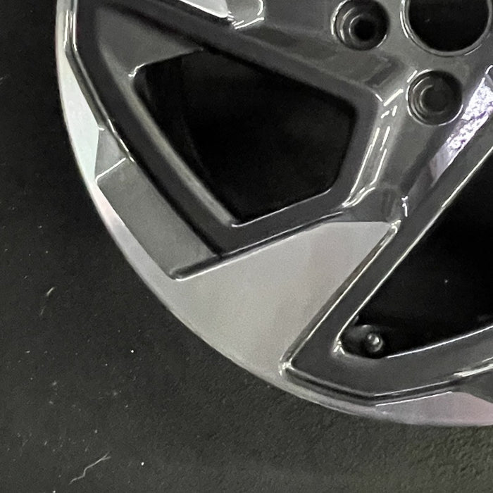 18" XV CROSSTREK 24 18x7 alloy angled spoke machined face with pockets Original - Additional View