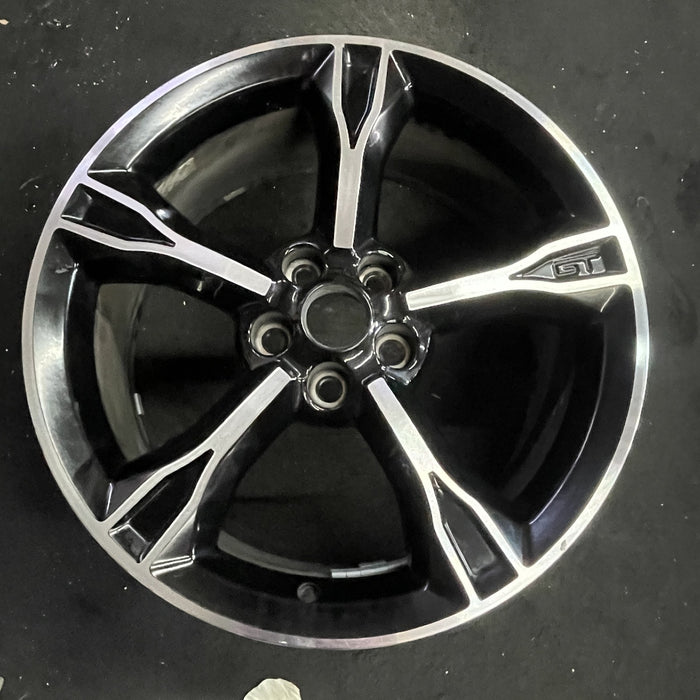 19" MUSTANG 16 19x8.5 , 5 spoke, Original OEM Wheel Rim - Angle View