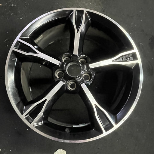 19" MUSTANG 16 19x8.5 , 5 spoke, Original OEM Wheel Rim - Angle View