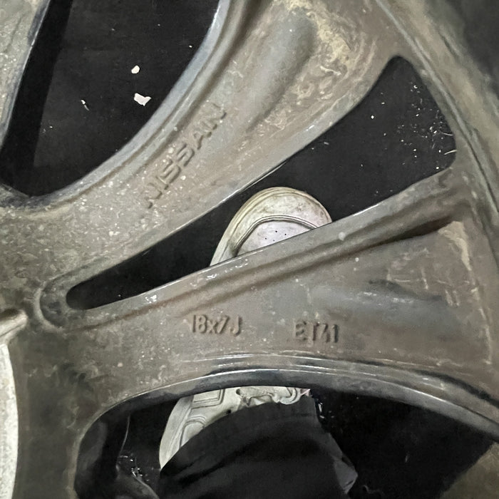 18" INFINITI QX30 17-19 18x7 , , grooved spoke Original OEM Wheel Rim - Back View