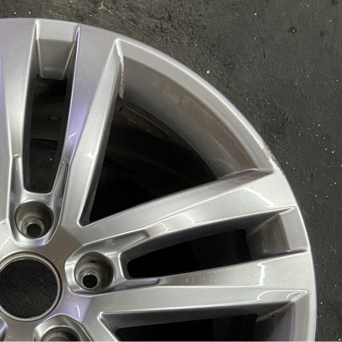 19" Original OEM Wheel Rim - Close-Up Detail