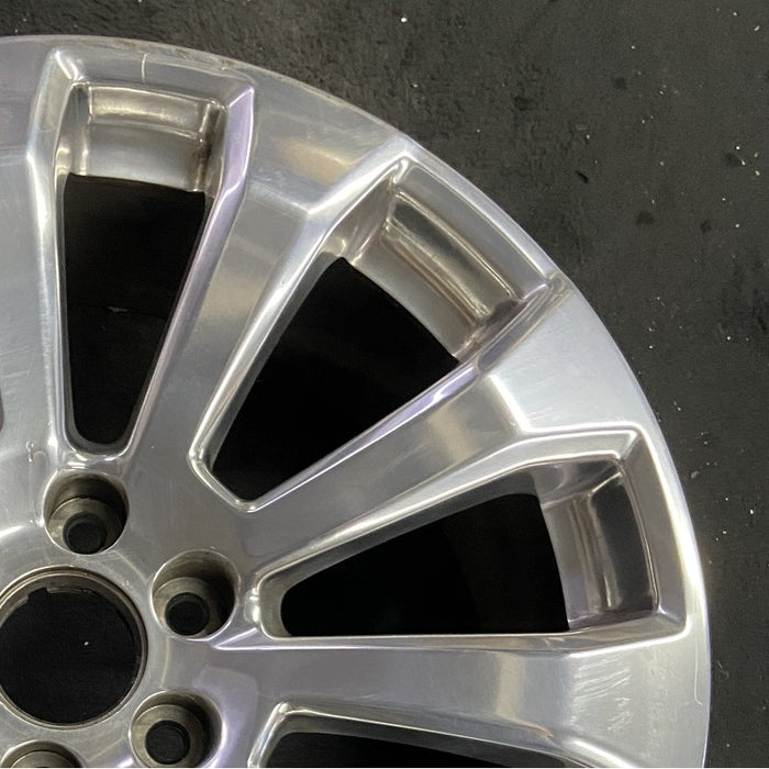 22" SIERRA 1500 PICKUP 19 22x9 10 spoke opt RVA Thail built Original OEM Wheel - Close-Up Detail