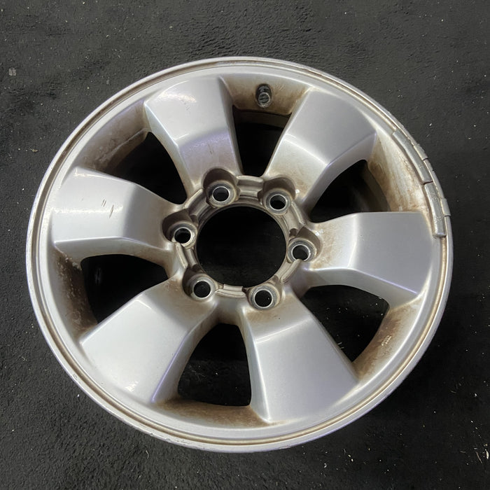 16" 4 RUNNER 03-09 16x7, alloy Original OEM Wheel Rim - Close-Up Detail