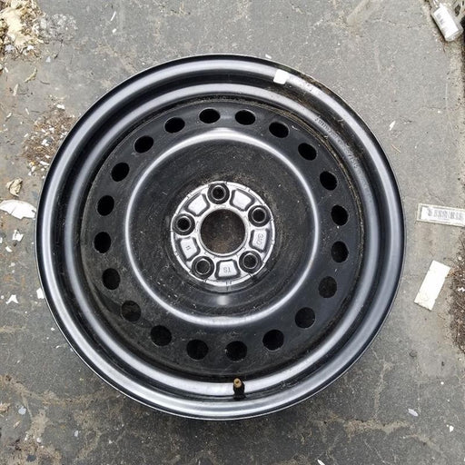 17" CR-V 23-25 17x7.5 Original OEM Wheel Rim - Front View