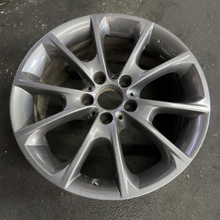 18" BMW 320i 16-17 18x8.5 , , V spoke Original OEM Wheel Rim - Side Profile