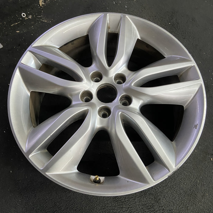 19" SANTA FE 13-16 19x7.5 , 2.0L , w/ Original OEM Wheel Rim - Side Profile