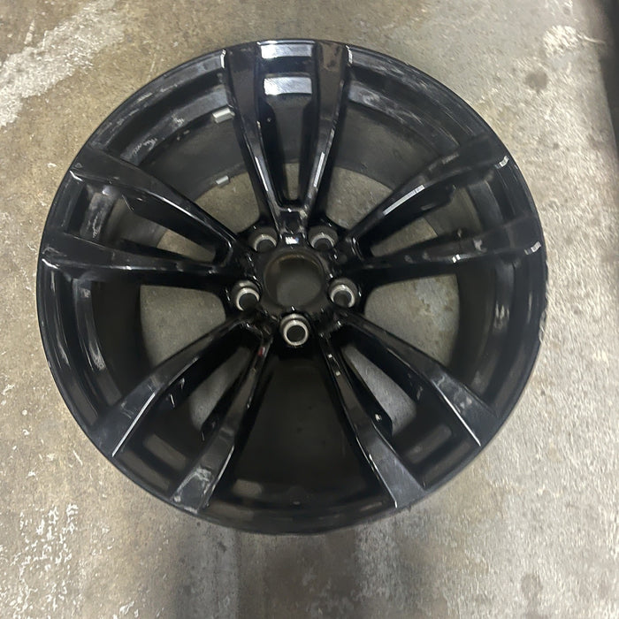 20" BMW X5 14-18 20x10 , 5 spoke, V spoke, flat spoke, black Original OEM Wheel - Additional View
