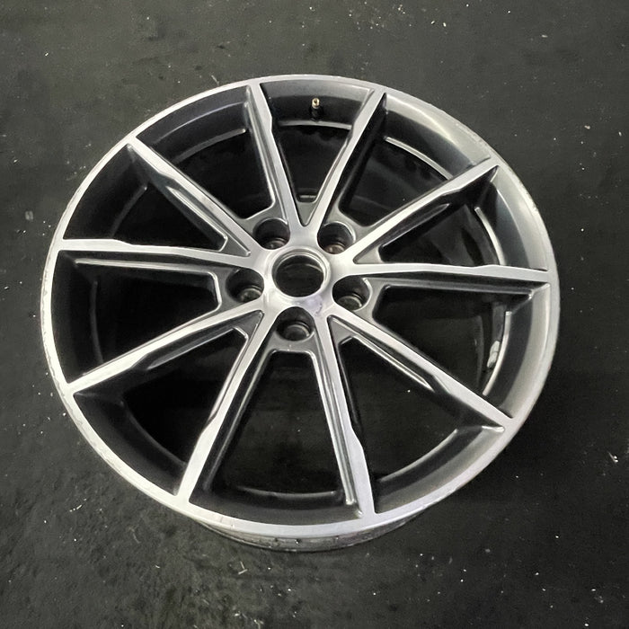19" MUSTANG 18-21 19x8.5 , 10 spoke, , machined face Original OEM Wheel Rim - Close-Up Detail