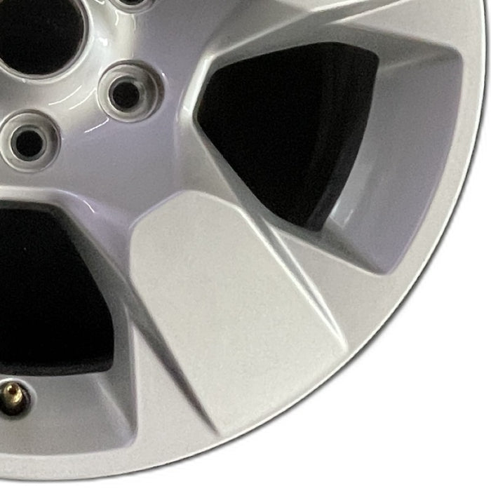 18" DODGE 1500 PICKUP 19 6 lug 18x8 aluminum 5 spoke opt WBB Original OEM Wheel - Close-Up Detail