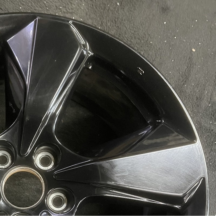 20" PASSPORT 19-20 20x8.5 5 spoke black Original OEM Wheel Rim - Close-Up Detail