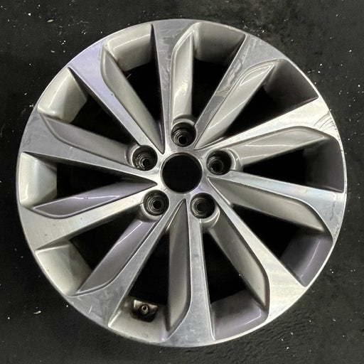 17" SONATA 15 17x7 exposed lug nuts Original OEM Wheel Rim - Front View