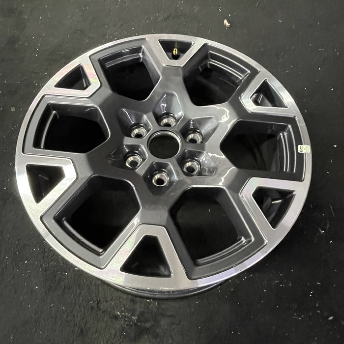 20" FORD F150 PICKUP 25 20x8.5, , single spoke, , silver Original OEM Wheel Rim - Close-Up Detail