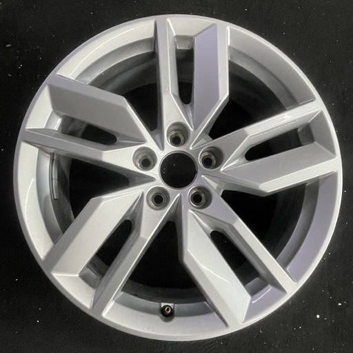 18" AUDI Q5 20 18x8 , Original OEM Wheel Rim - Angle View
