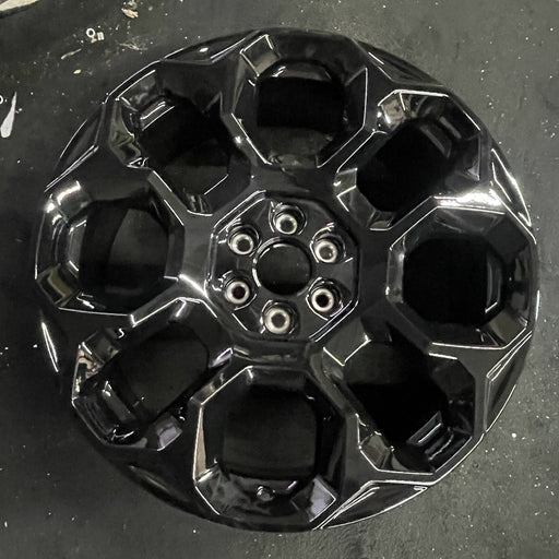 24" SUBURBAN 1500 25 24x9.5, 8 holes, black Original OEM Wheel Rim - Angle View