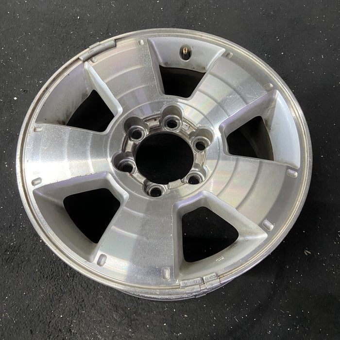 17" 4 RUNNER 03-09 17x7.5, 5 spoke Original OEM Wheel Rim - Close-Up Detail
