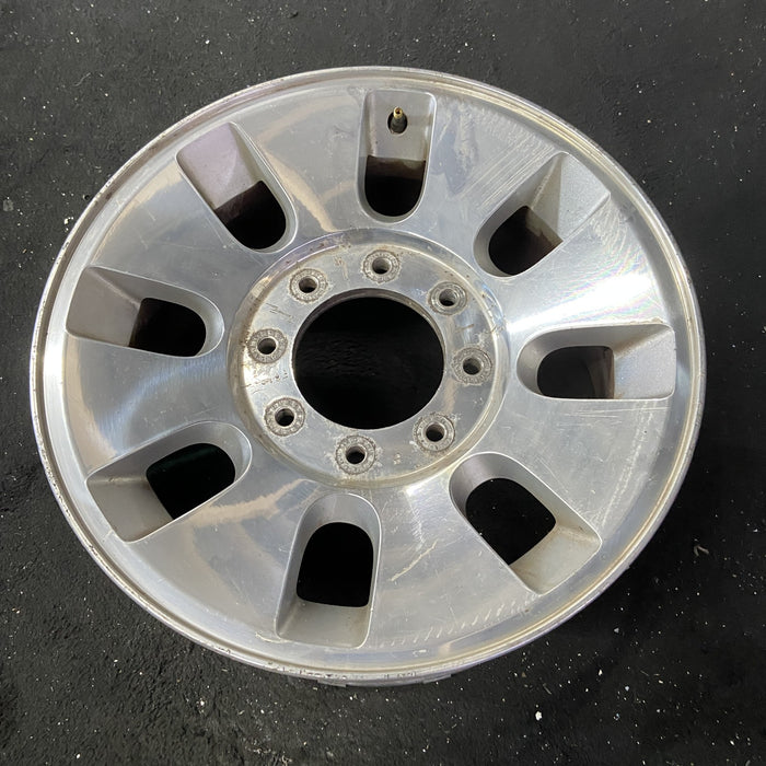 18" FORD F250SD PICKUP 08 18x8 , 8 slots, , rounded off slots Original OEM - Close-Up Detail