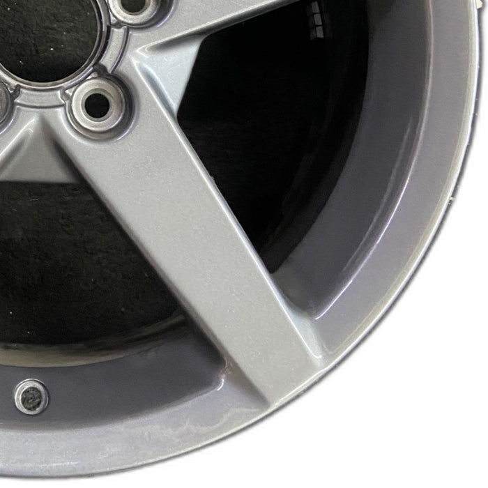 19" CORVETTE 05-07 19x10 , 5 spoke, gunmetal Original OEM Wheel Rim - Close-Up Detail