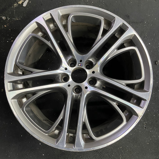 21" BMW X5 11-17 21x10 , 20-alternating spoke Original OEM Wheel Rim - Angle View
